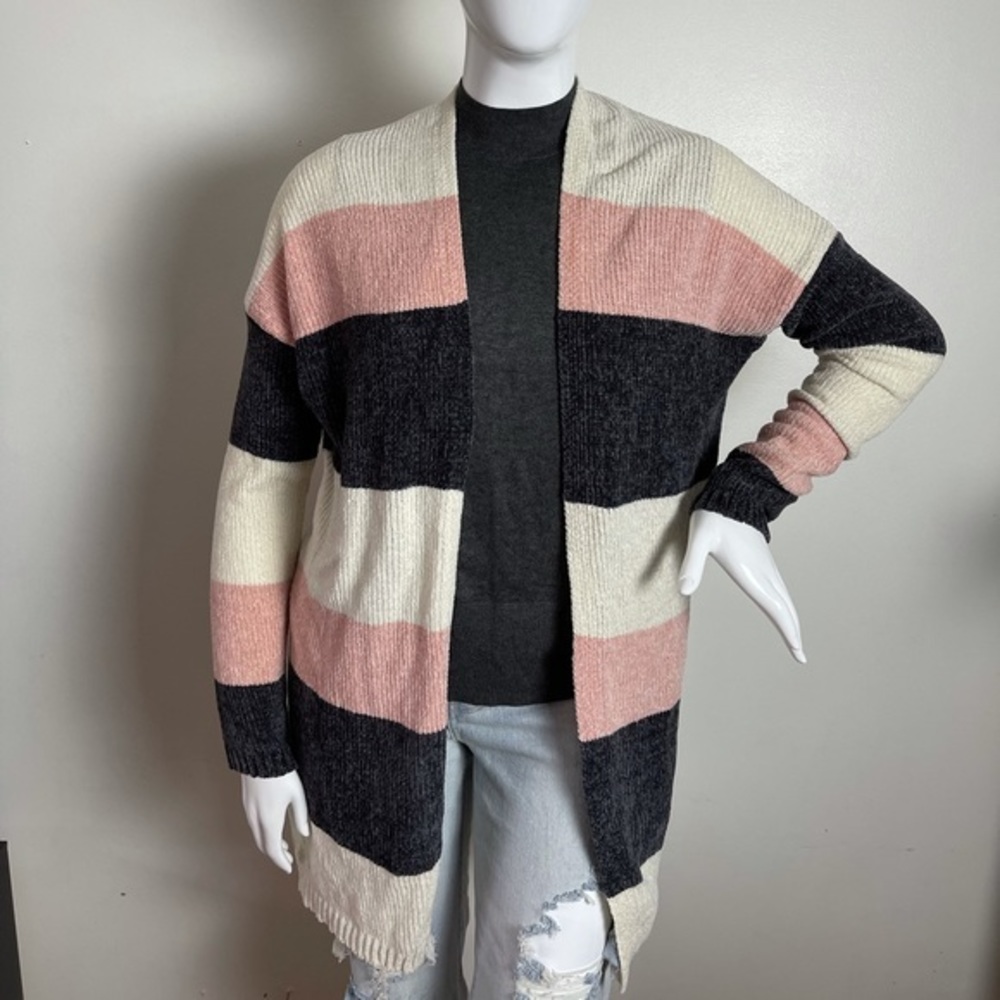 Rewind‎ Cardigan women’s size XXL
